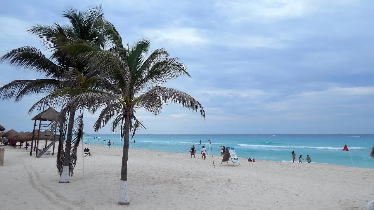 Solymar Cancun Condo