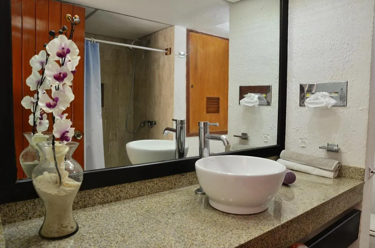 Solymar Cancun Condo